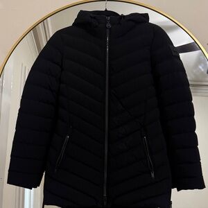 Moose Knuckles Active Flex Rock Cliff 5 Down Jacket